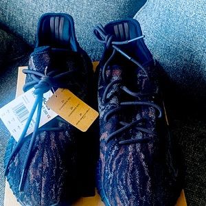 ADIDAS YEEZY 350 V2 Mx ROCK